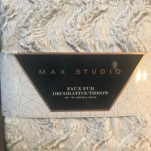 Max Studio Faux Fur Throw